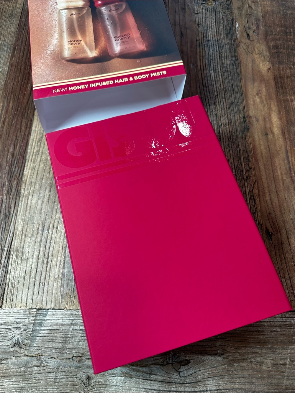 Gisou Honey-Infused Body & Hair Mists — Cream Honey Dewy & Pink empty box - Picture 3 of 8